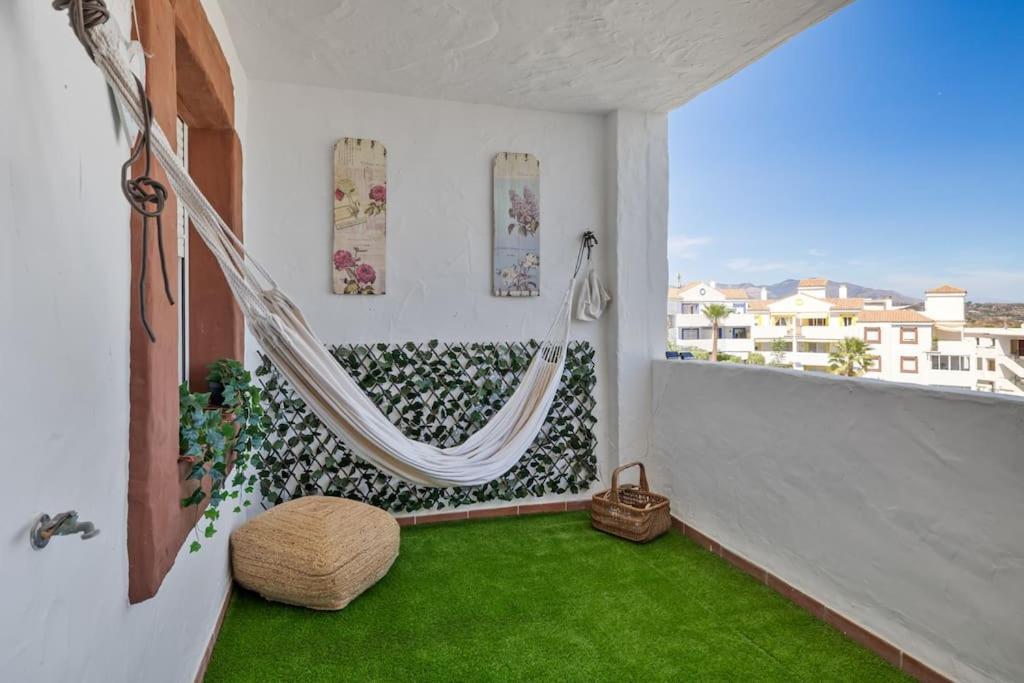 Beautiful 3 Bed Stylish & Cozy Apartment - Susanna Suite Mijas Exteriör bild
