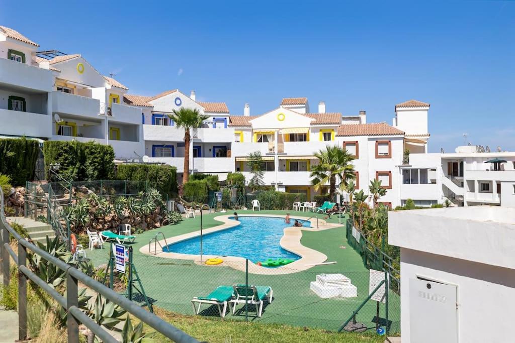 Beautiful 3 Bed Stylish & Cozy Apartment - Susanna Suite Mijas Exteriör bild